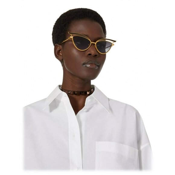 Valentino Women BRAND NEW Sunglasses Titanium Gold Grey Cat Eye V - GLASSLINER - Picture 2 of 12